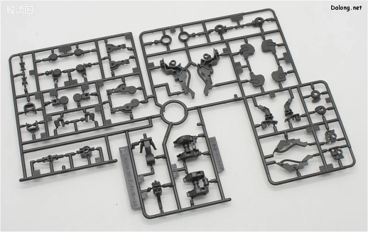 高达铁血的奥尔芬斯 HG 1/144 普通版 33 高达巴巴托斯 天狼座帝王形态 - 图片
